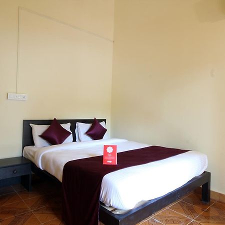 Oyo 10385 Hotel Nirmala Vilas Candolim Exterior photo