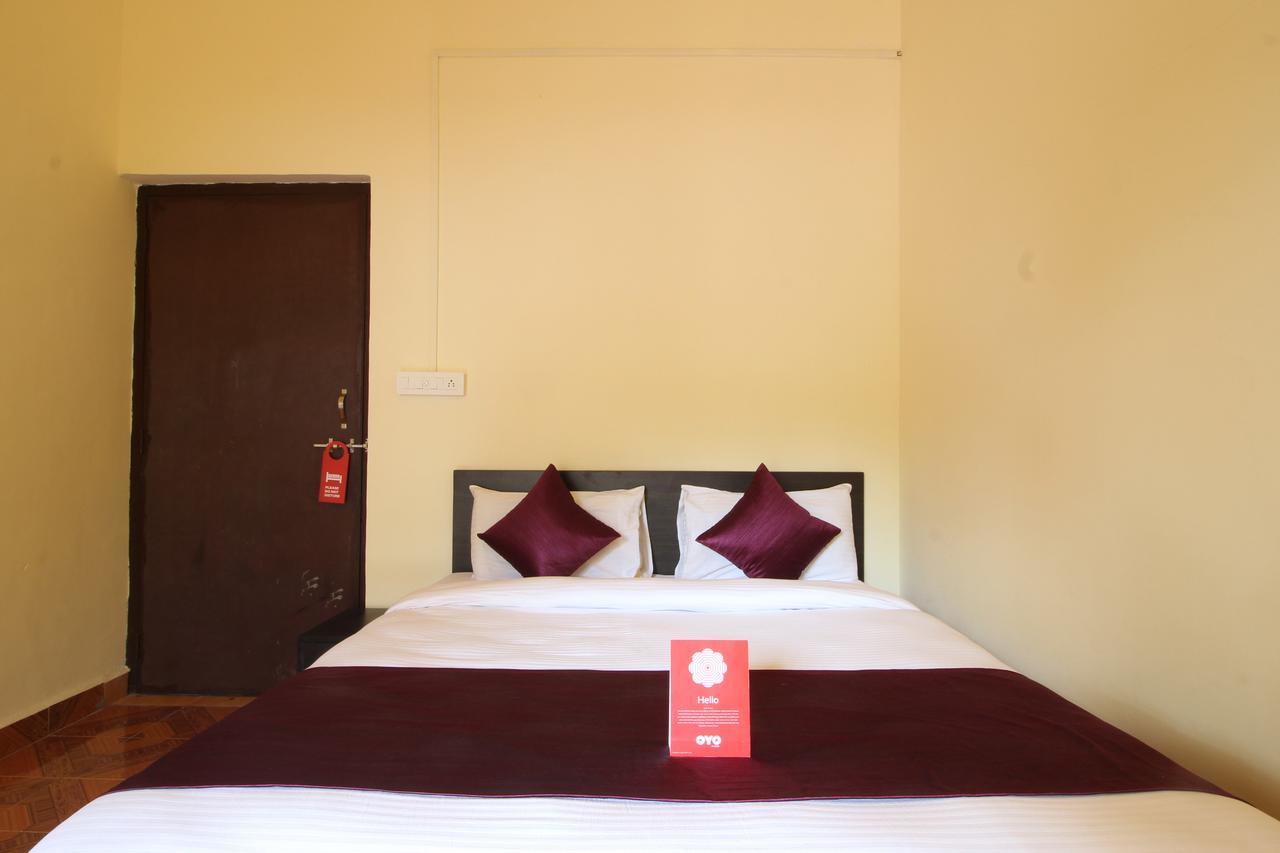 Oyo 10385 Hotel Nirmala Vilas Candolim Exterior photo