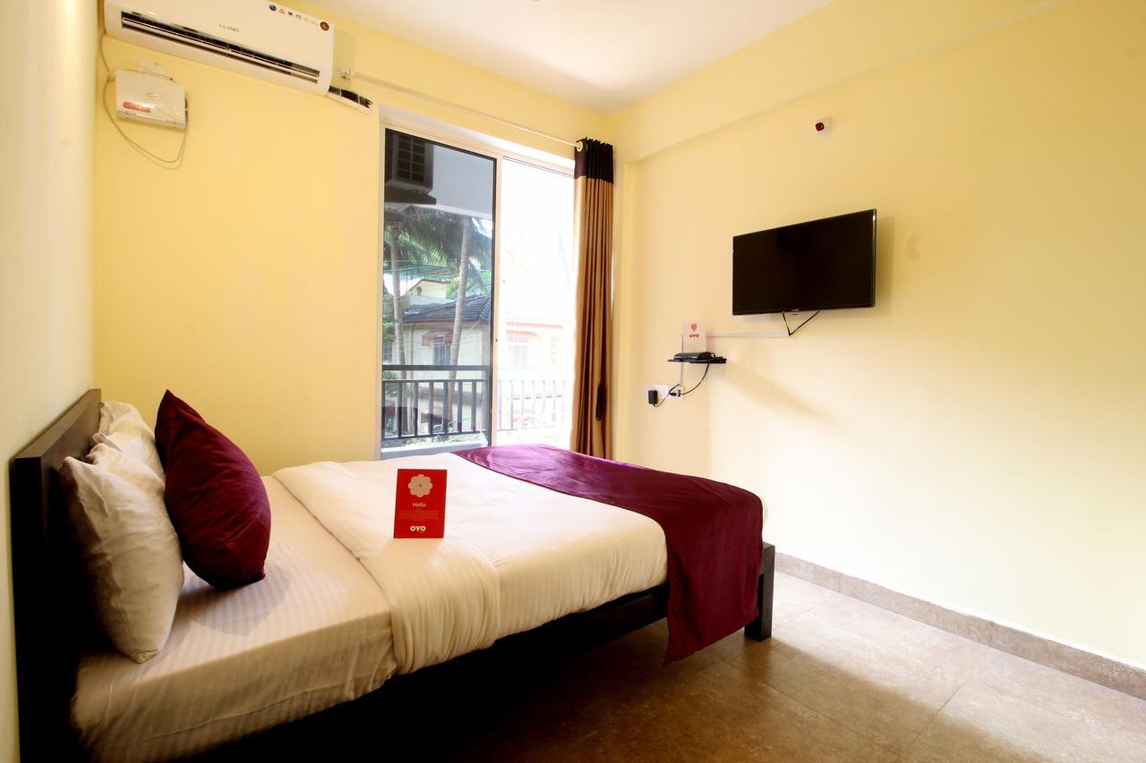 Oyo 10385 Hotel Nirmala Vilas Candolim Exterior photo