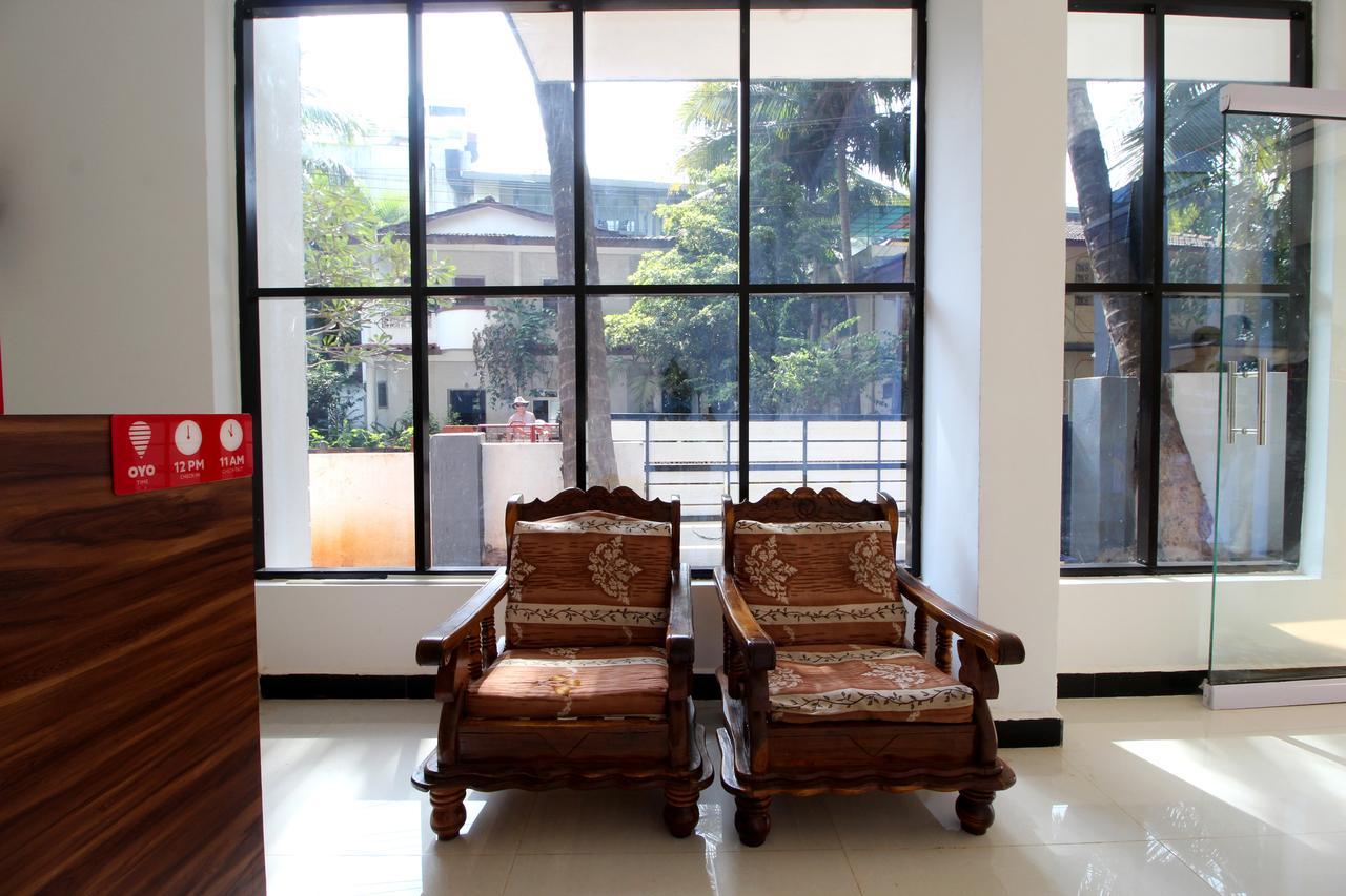 Oyo 10385 Hotel Nirmala Vilas Candolim Exterior photo